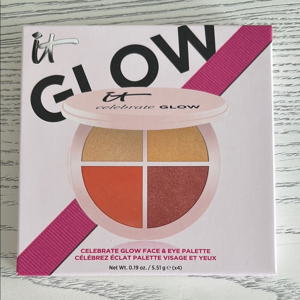 IT Cosmetics Celebrate Glow Face & Eye Palette - Gold, Orange, Pink
bRAND NEW